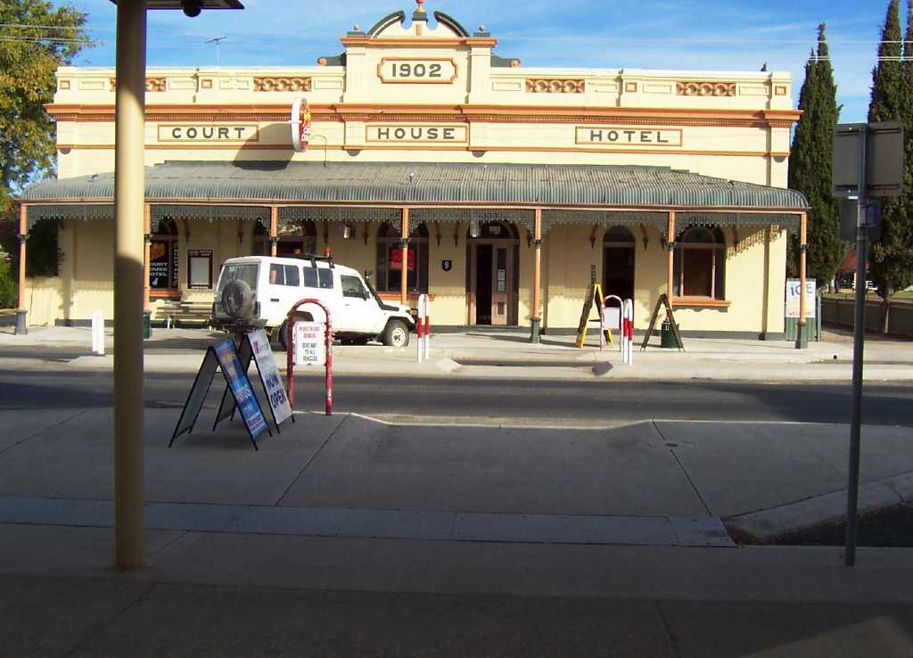 Courthouse Hotel